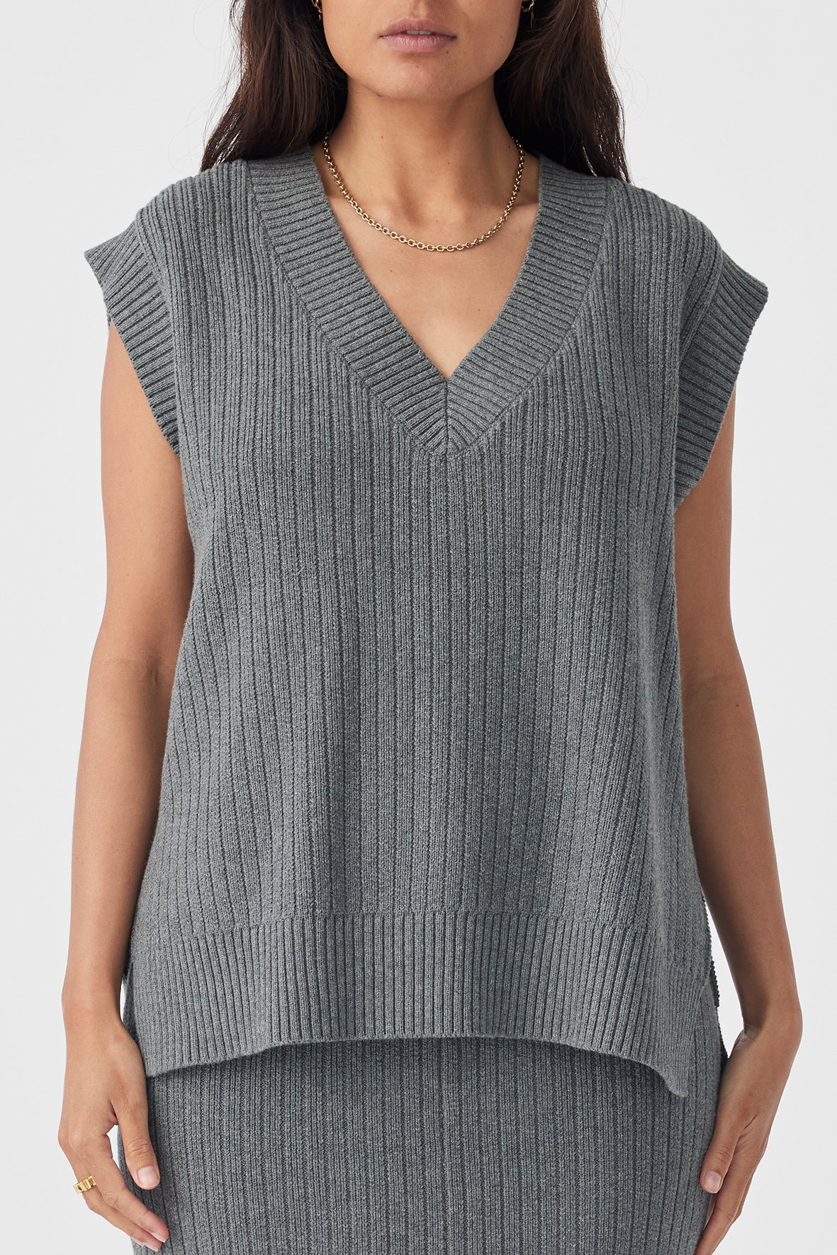 VERA VEST