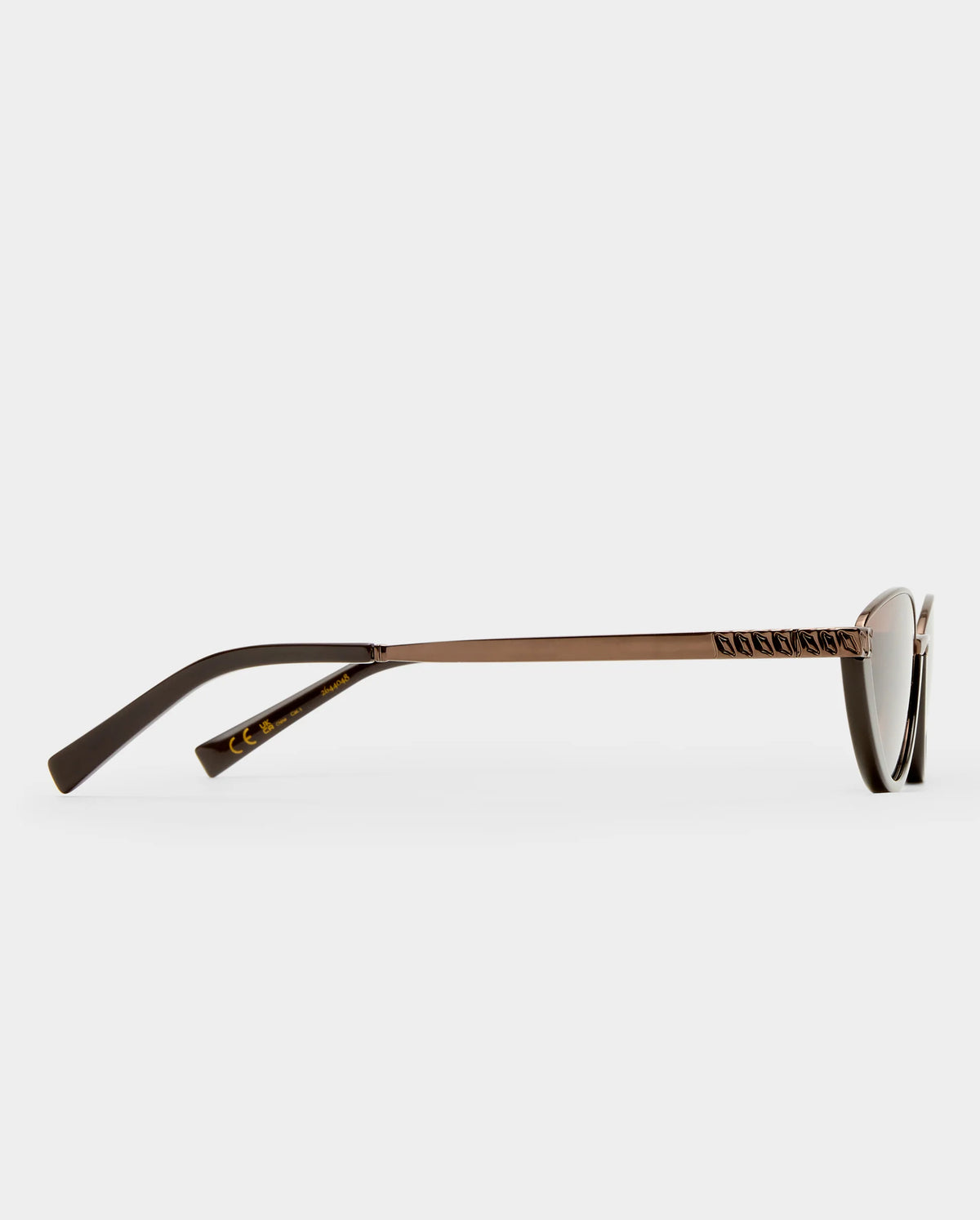 THE LIA | BRONZE
