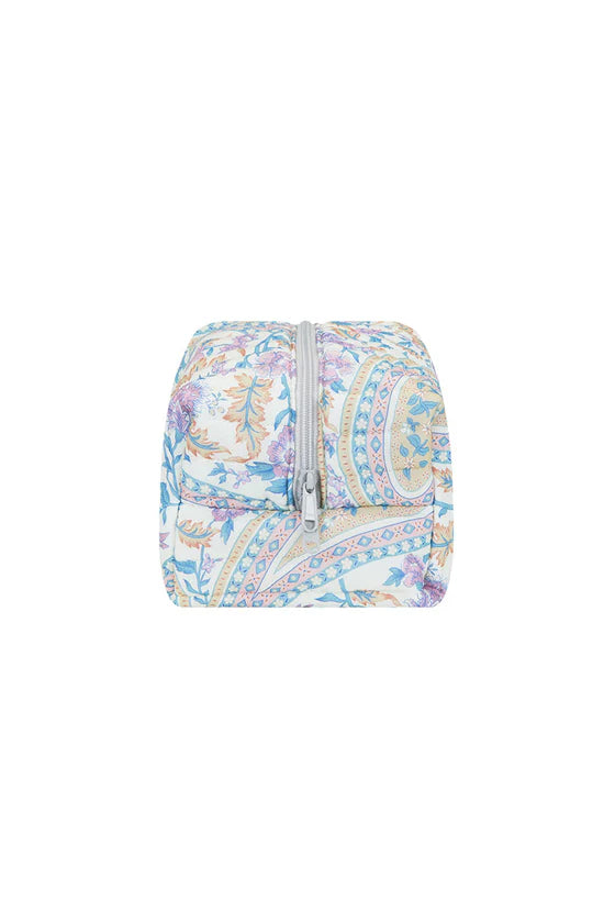 RENEW QUILTED MEDIUM MAKEUP BAG - BELLADONNA