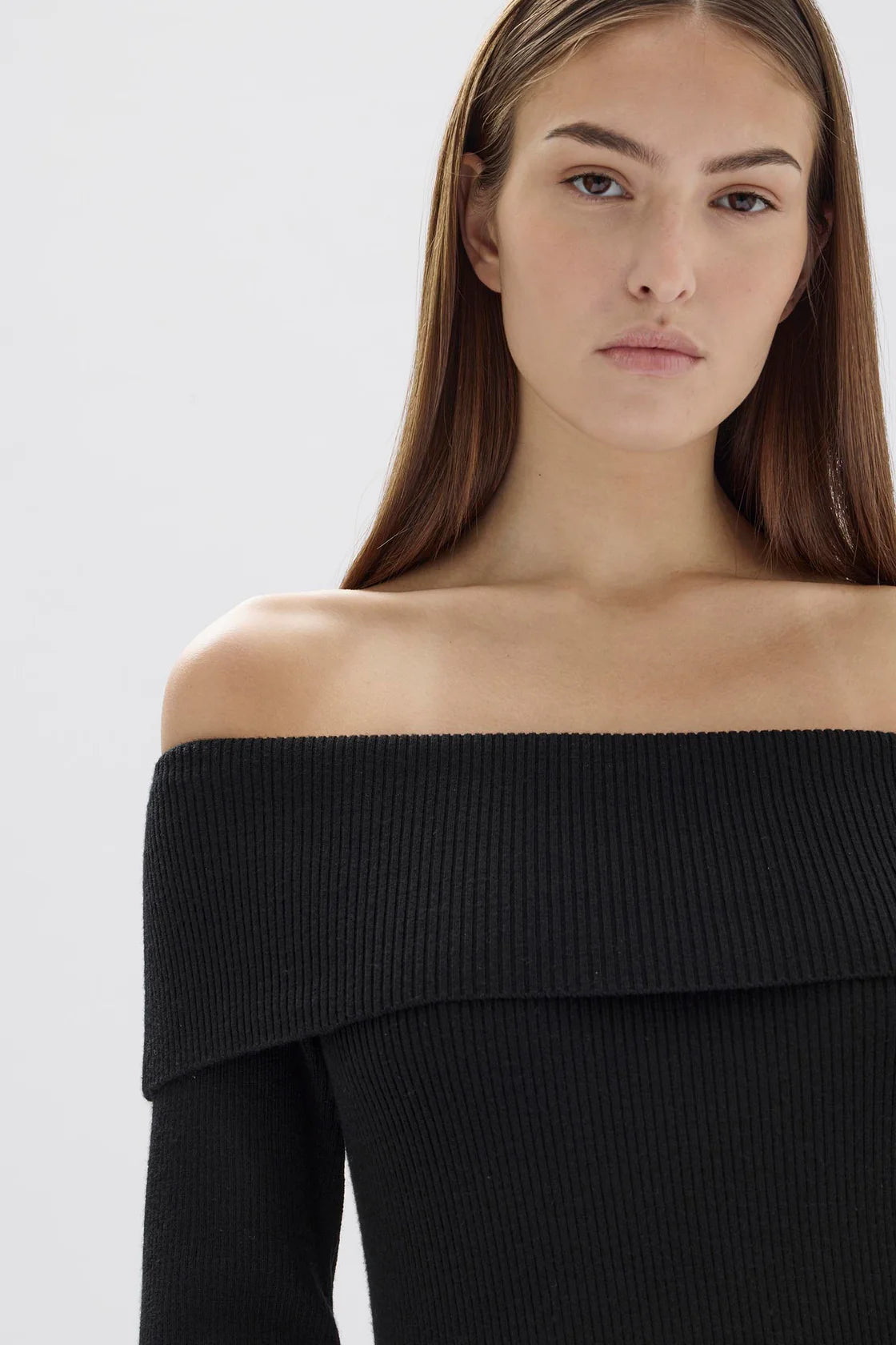 CARI OFF-SHOULDER WOOL TOP