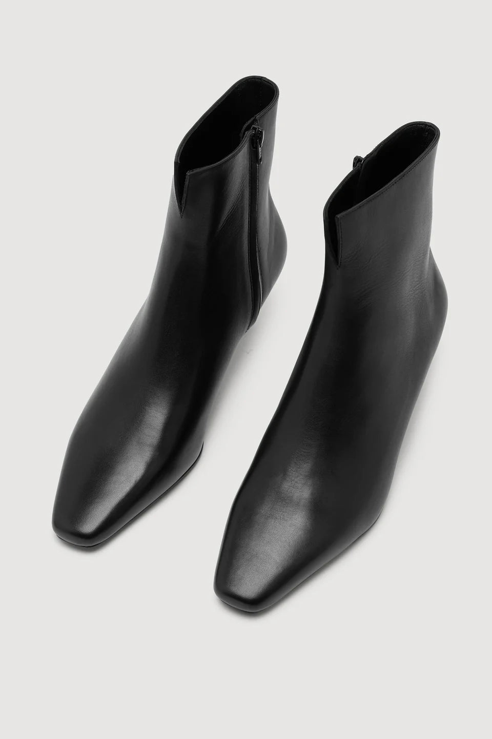 CHARLOTTE HEELED BOOT | BLACK