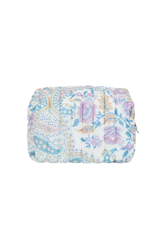 RENEW QUILTED MEDIUM MAKEUP BAG - BELLADONNA