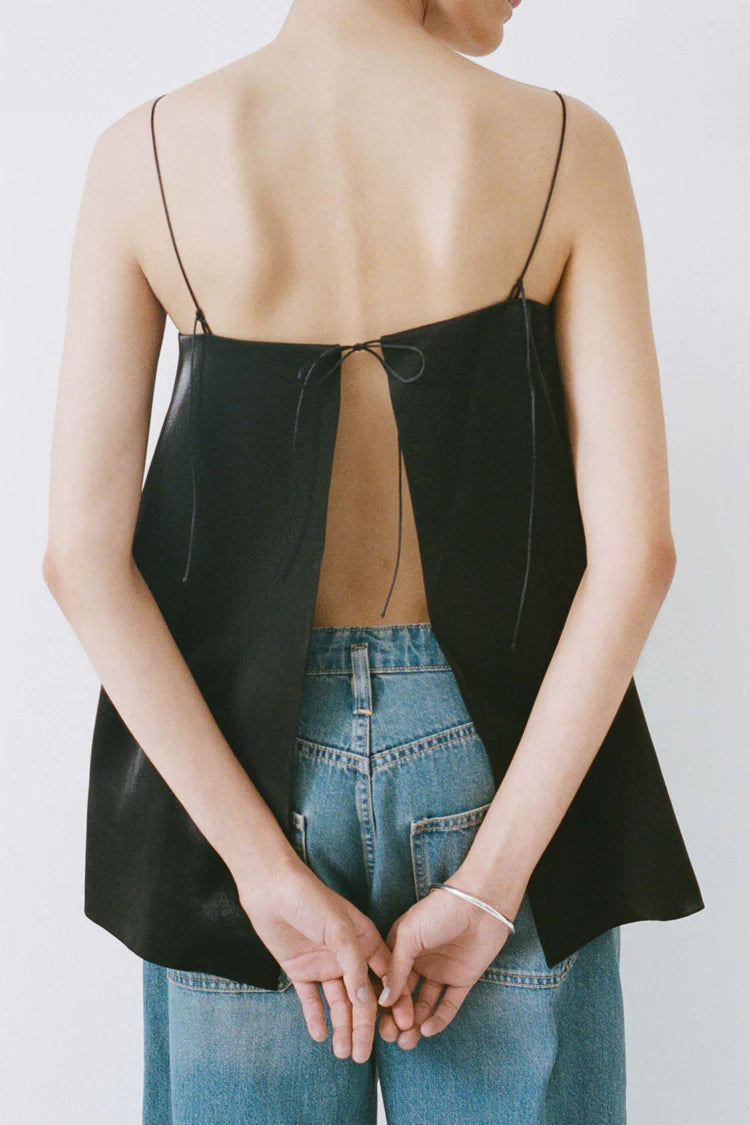 THE EVA TOP