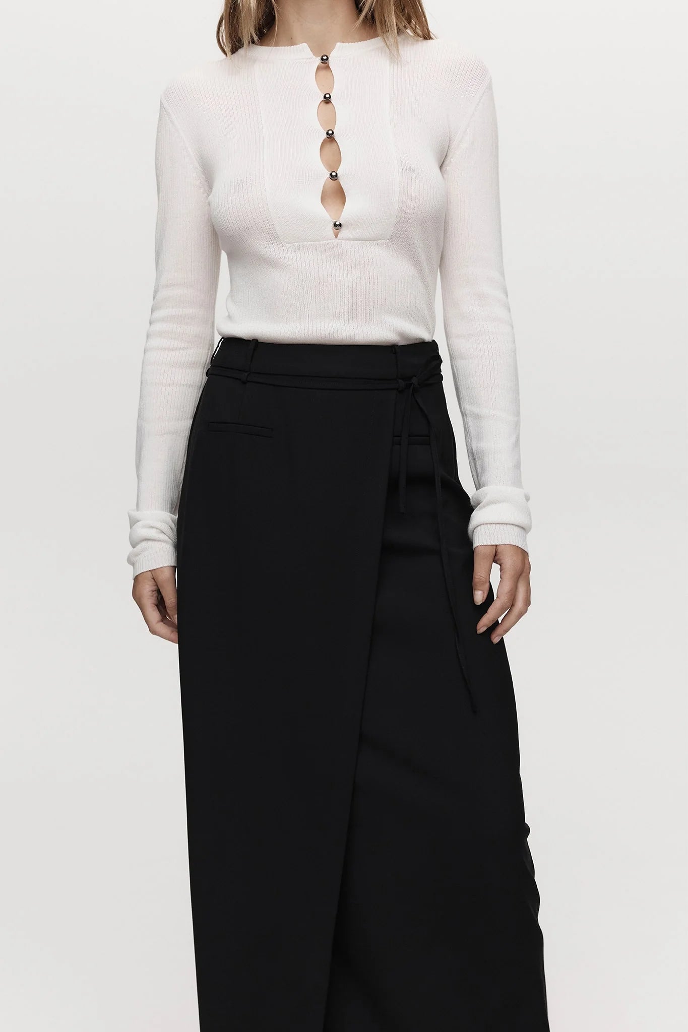 CARMELLA SKIRT | BLACK
