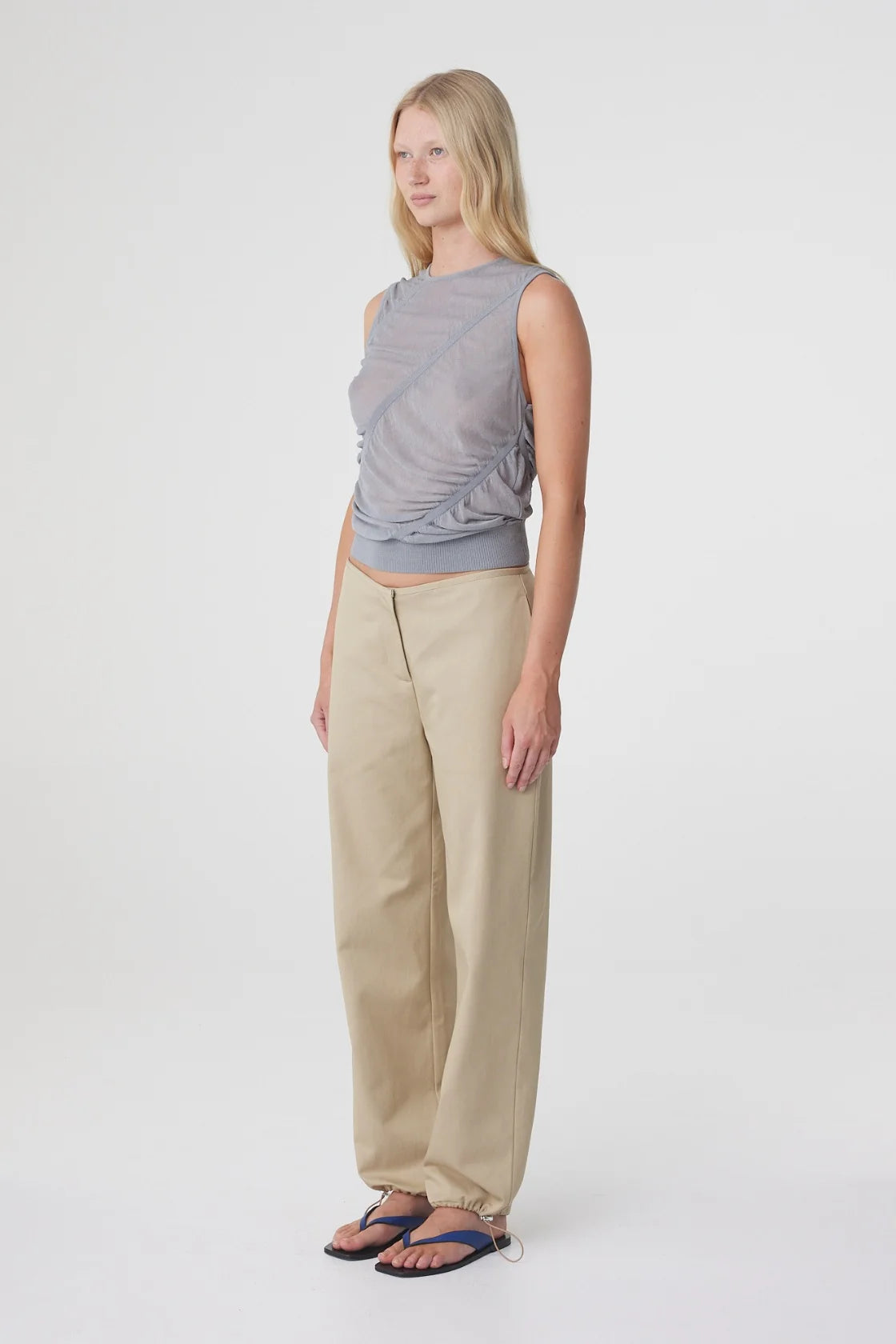 HANA TOP | MIST