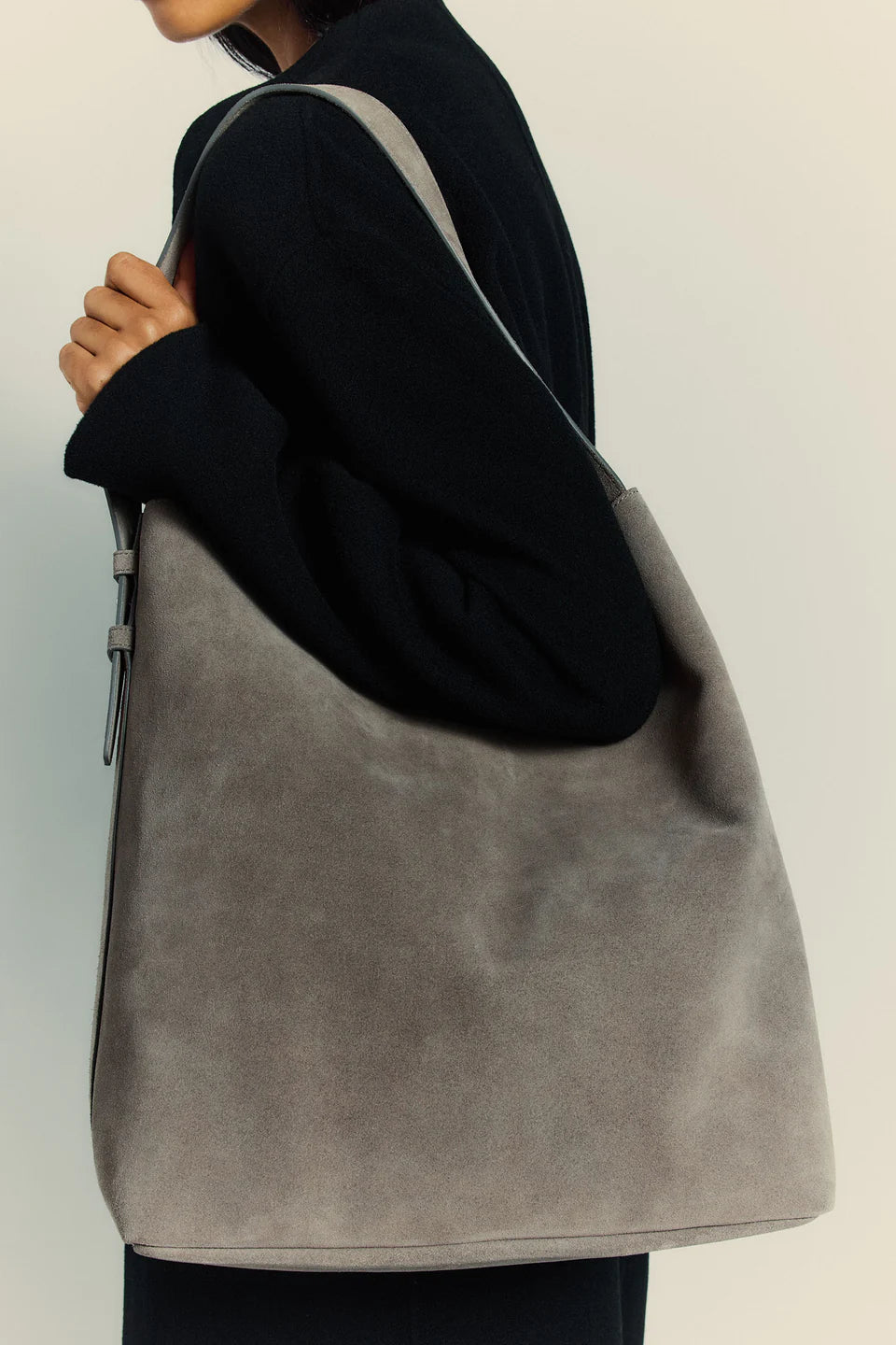 SONNY SUEDE SHOULDER BAG | ASH