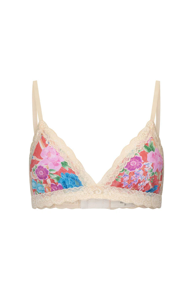 PAINTER'S GARDEN LACE BRALETTE | CRIMSON
