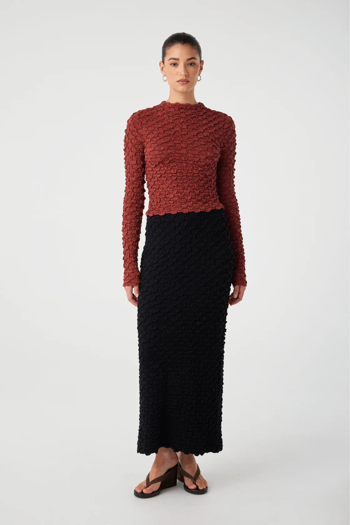 SUVI HIGH NECK TOP | HALF RED