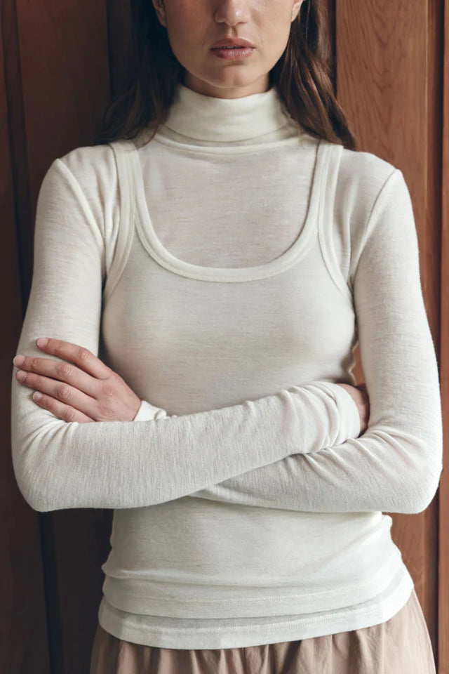 NORA MERINO WOOL LAYERED TURTLENECK | SNOW