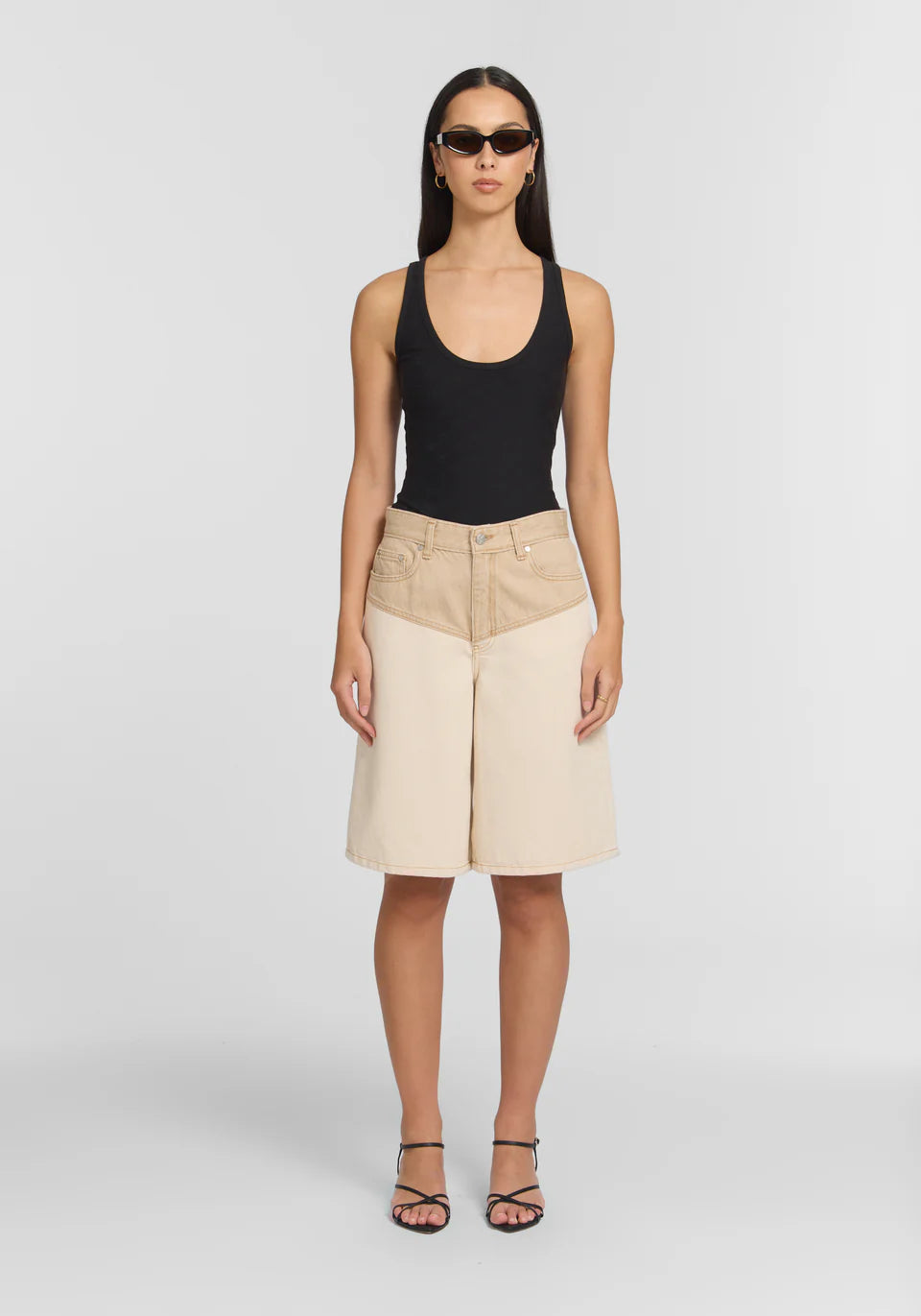 PIRANHA SHORT | LIMESTONE