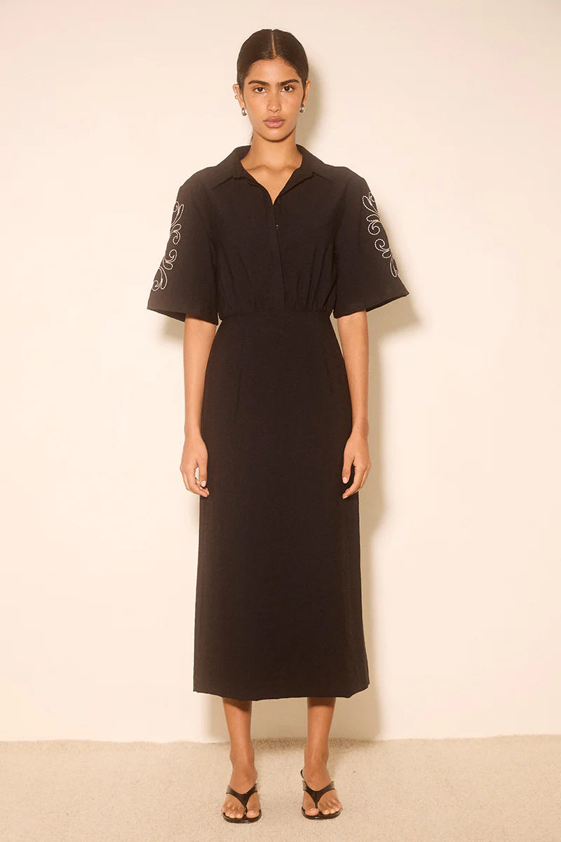 ZAHRA EMBROIDERED MIDI DRESS MIDNIGHT BLACK