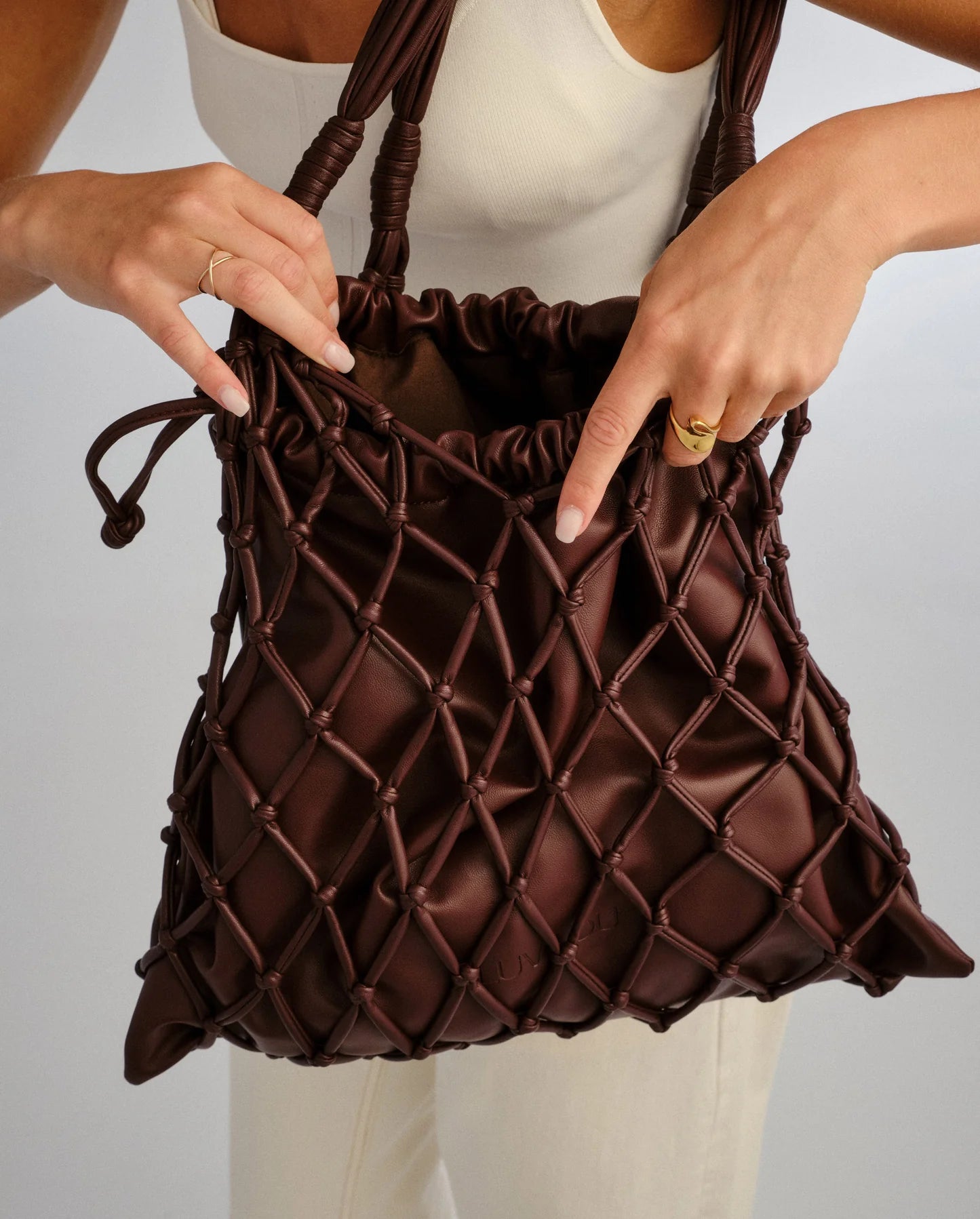 THE JACQUES WOVEN BAG