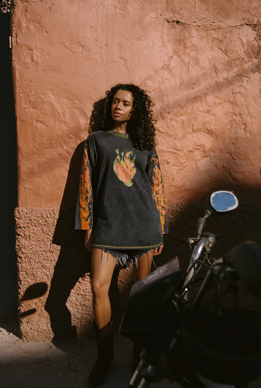 FLAMING HEARTS TOMMY TEE