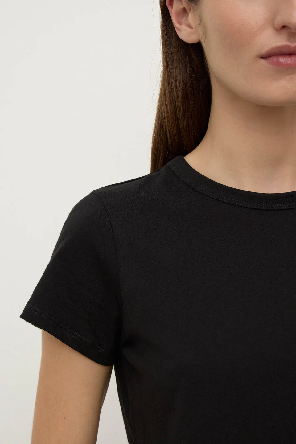 INDI SHORT SLEEVE TEE | BLACK