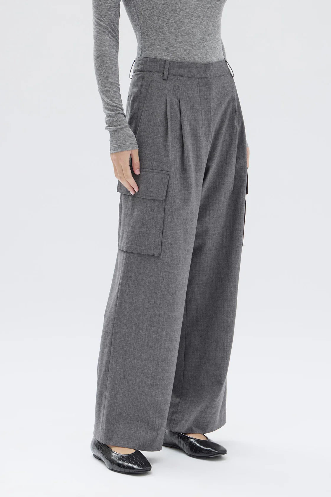ISARA WOOL CARGO PANT | CHARCOAL