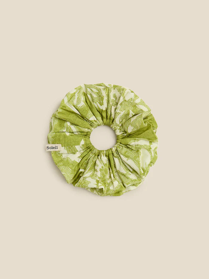 RUFFLE SCRUNCHIE | EDEN