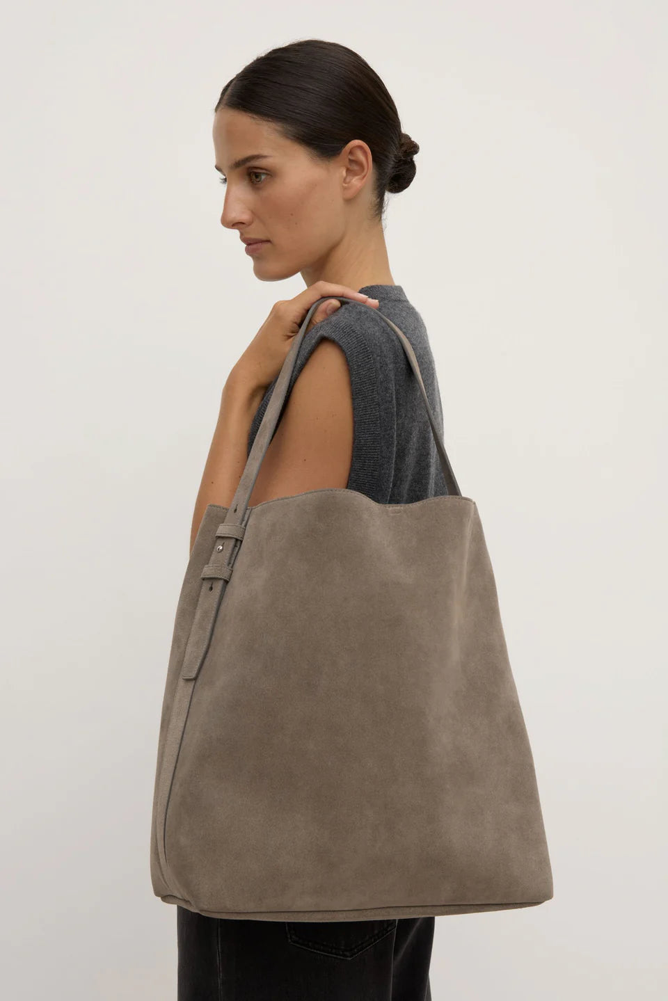 SONNY SUEDE SHOULDER BAG | ASH