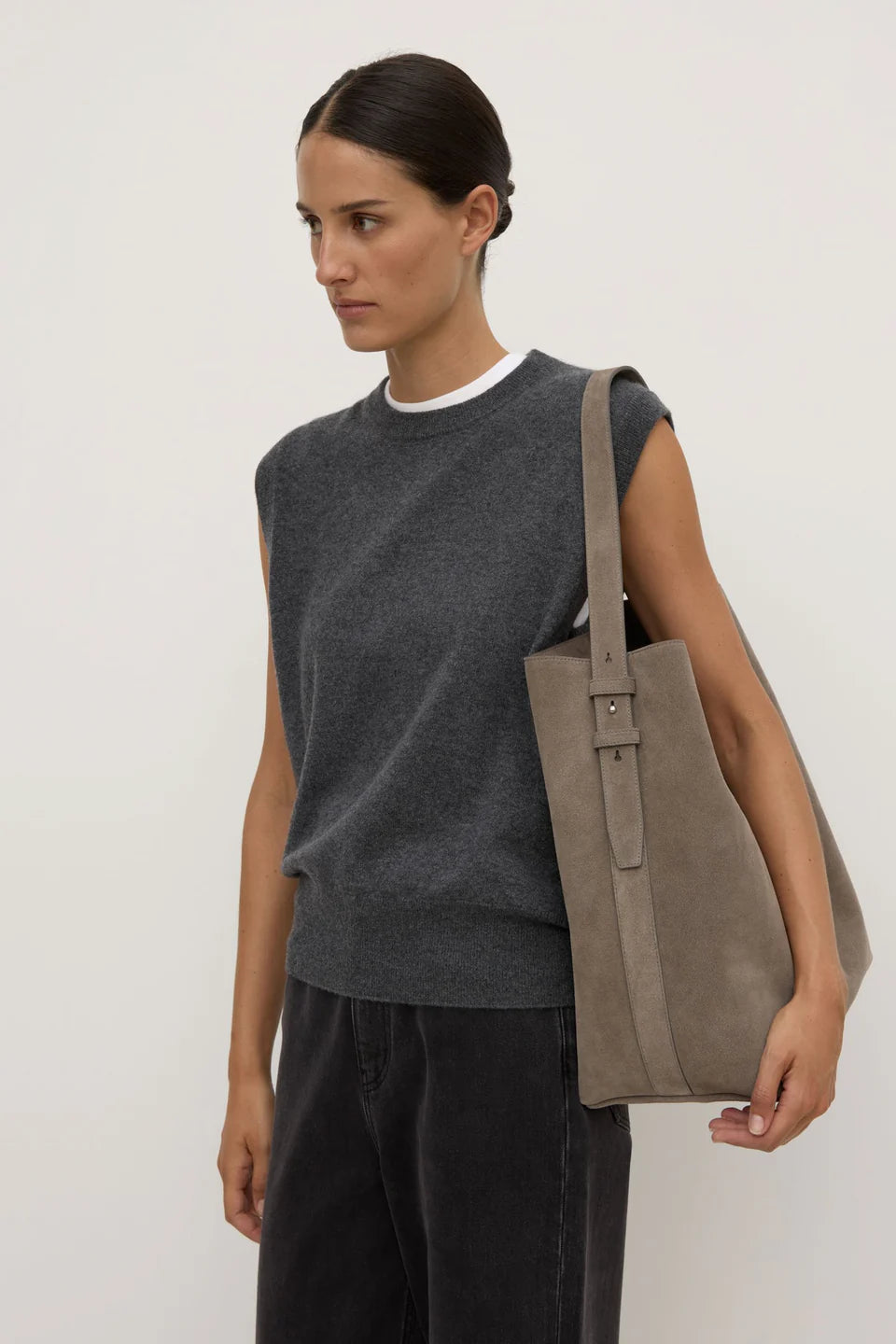 SONNY SUEDE SHOULDER BAG | ASH