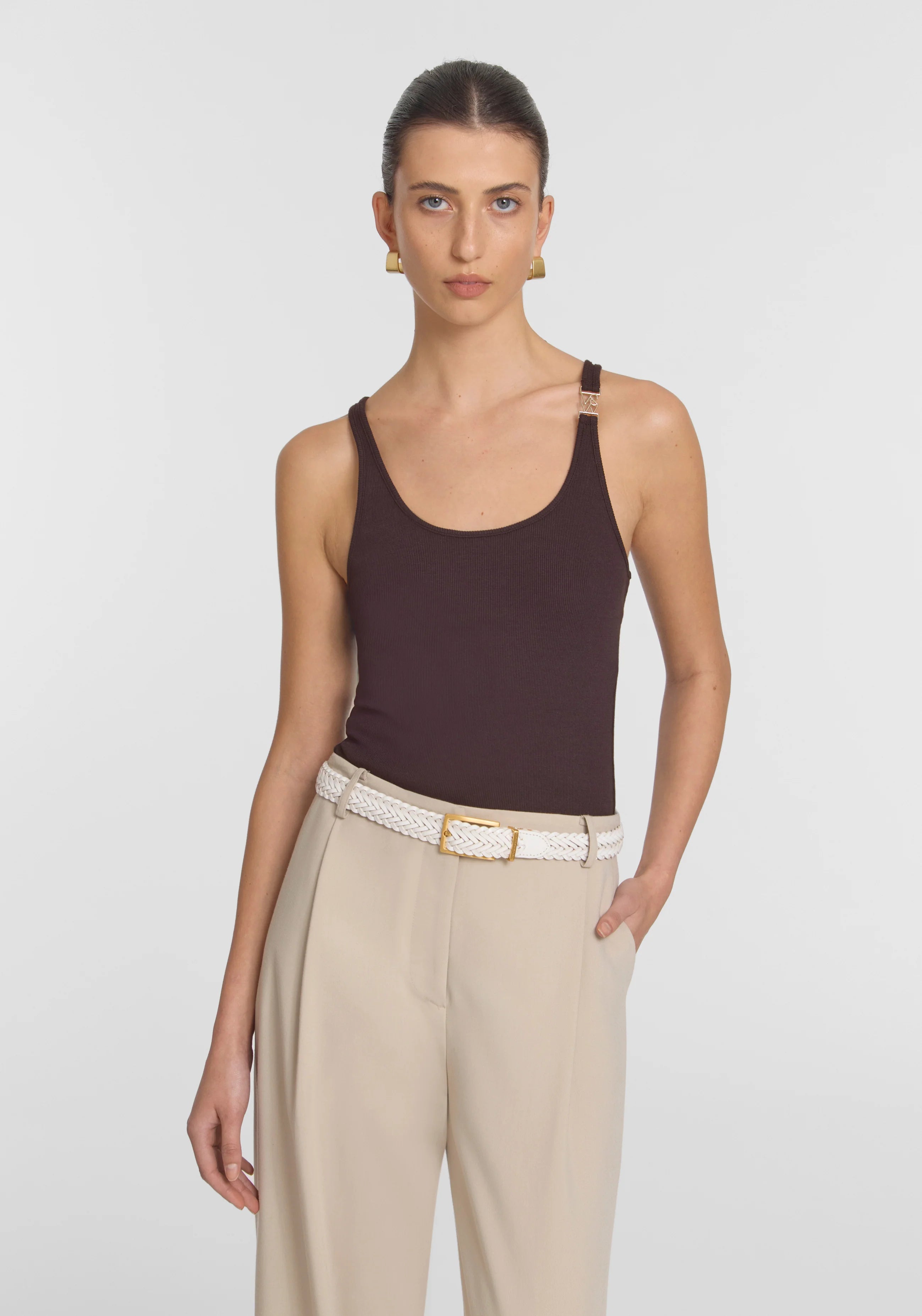 VICTOR TANK | CHOCOLATE