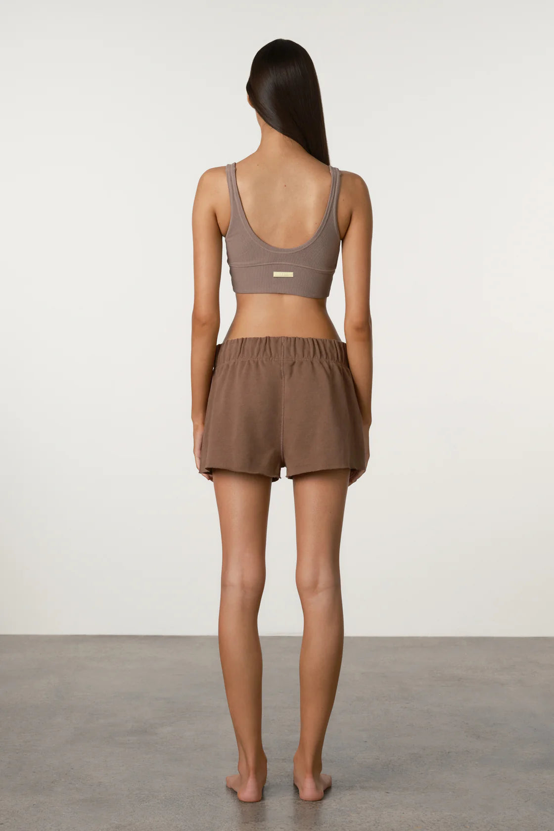 MICRO SPORT SHORT | CAROB