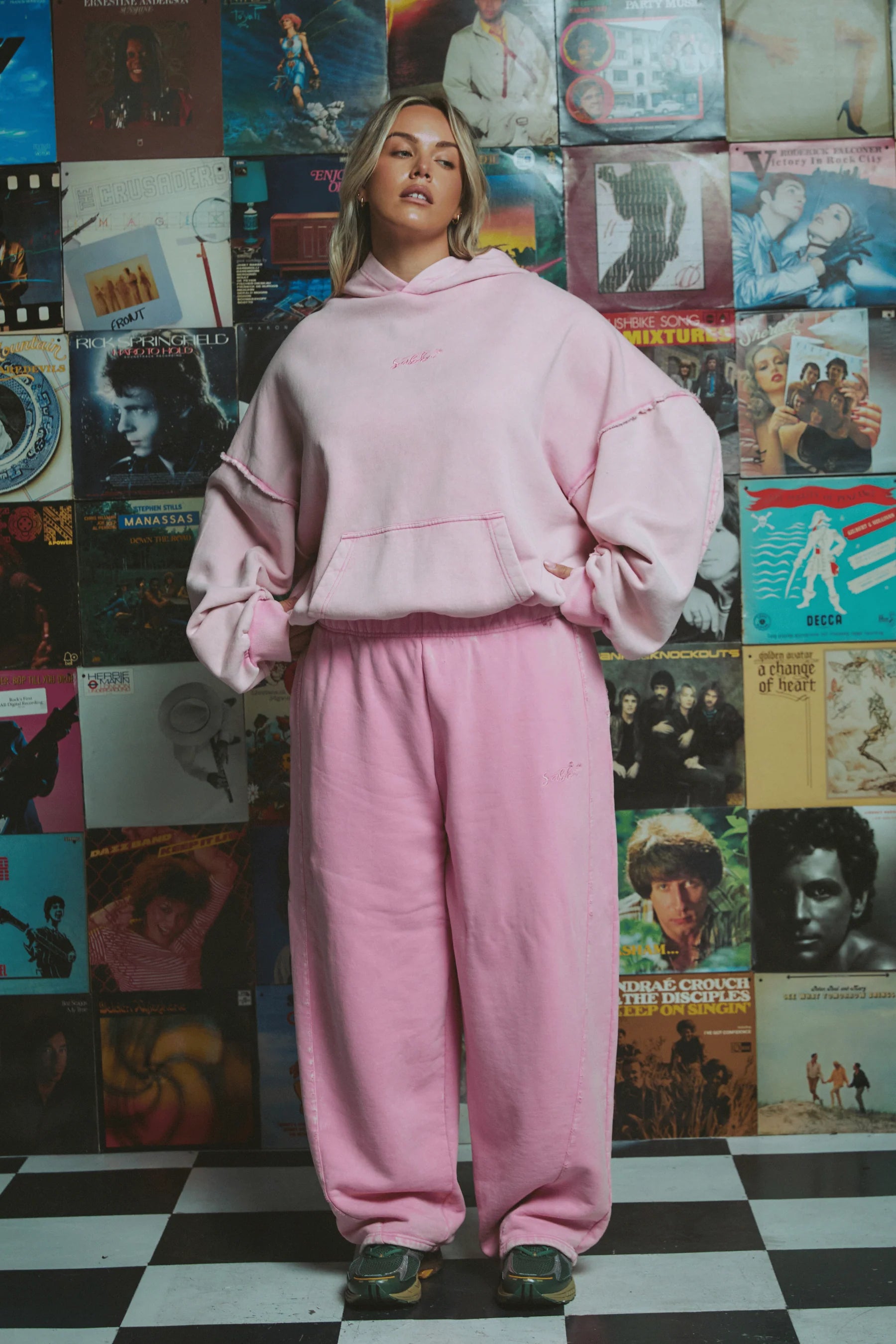 THE BASIC HOODIE | PINK